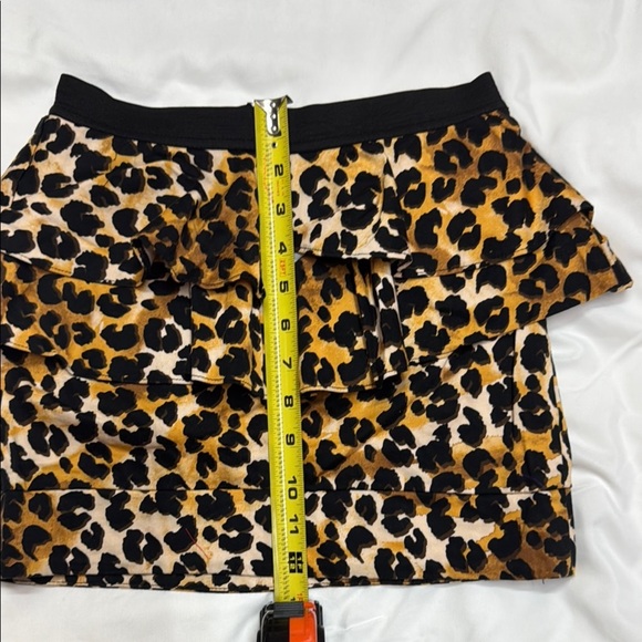 Tan and Brown Mini Bubble Skirt with Ruffled Tiers - Picture 4 of 4